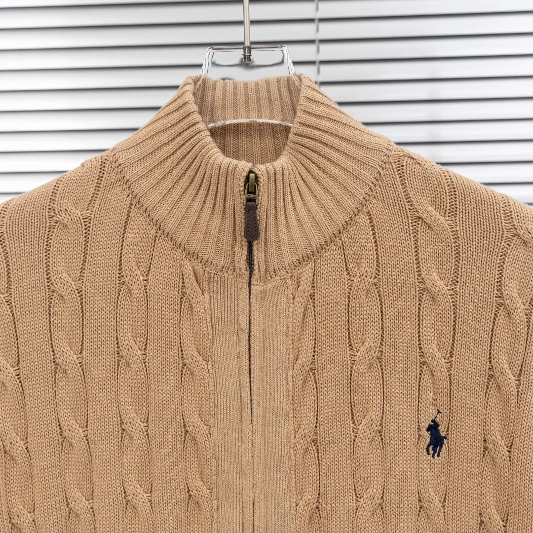 P320 top version (different currencies). You can scan the code to enter the official website. Style: Ralph Lauren POLO Ralph Lauren small label embroidered knitted old money style zipper cardigan jacket. Color: Picture color. Size: S-XL. Fabric: pure cotton. Accessories: full set of customized accessories. No gender distinction. Same style for men and women.